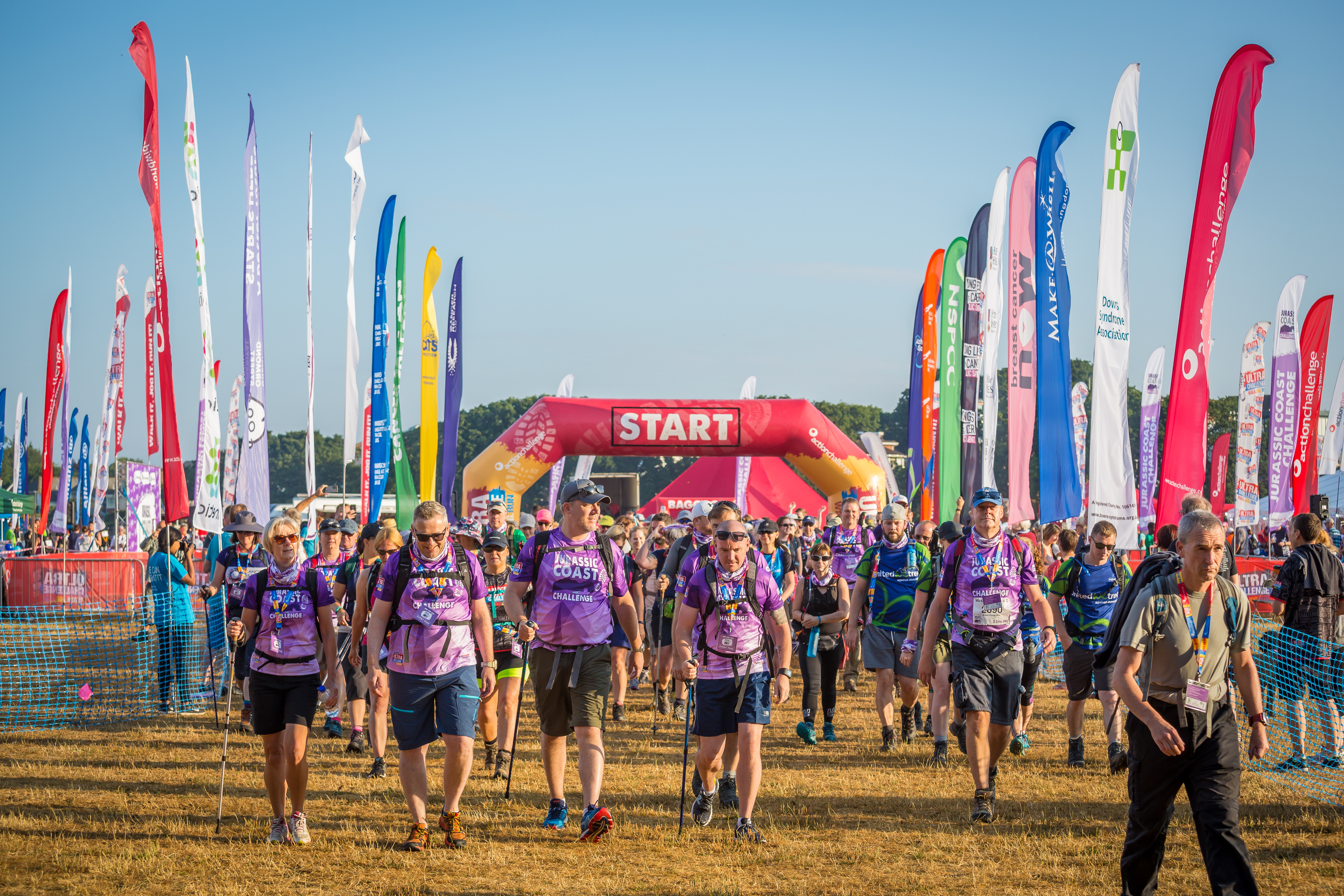 Jurassic Coast Ultra Challenge 2026, photo of participants crossing the start line