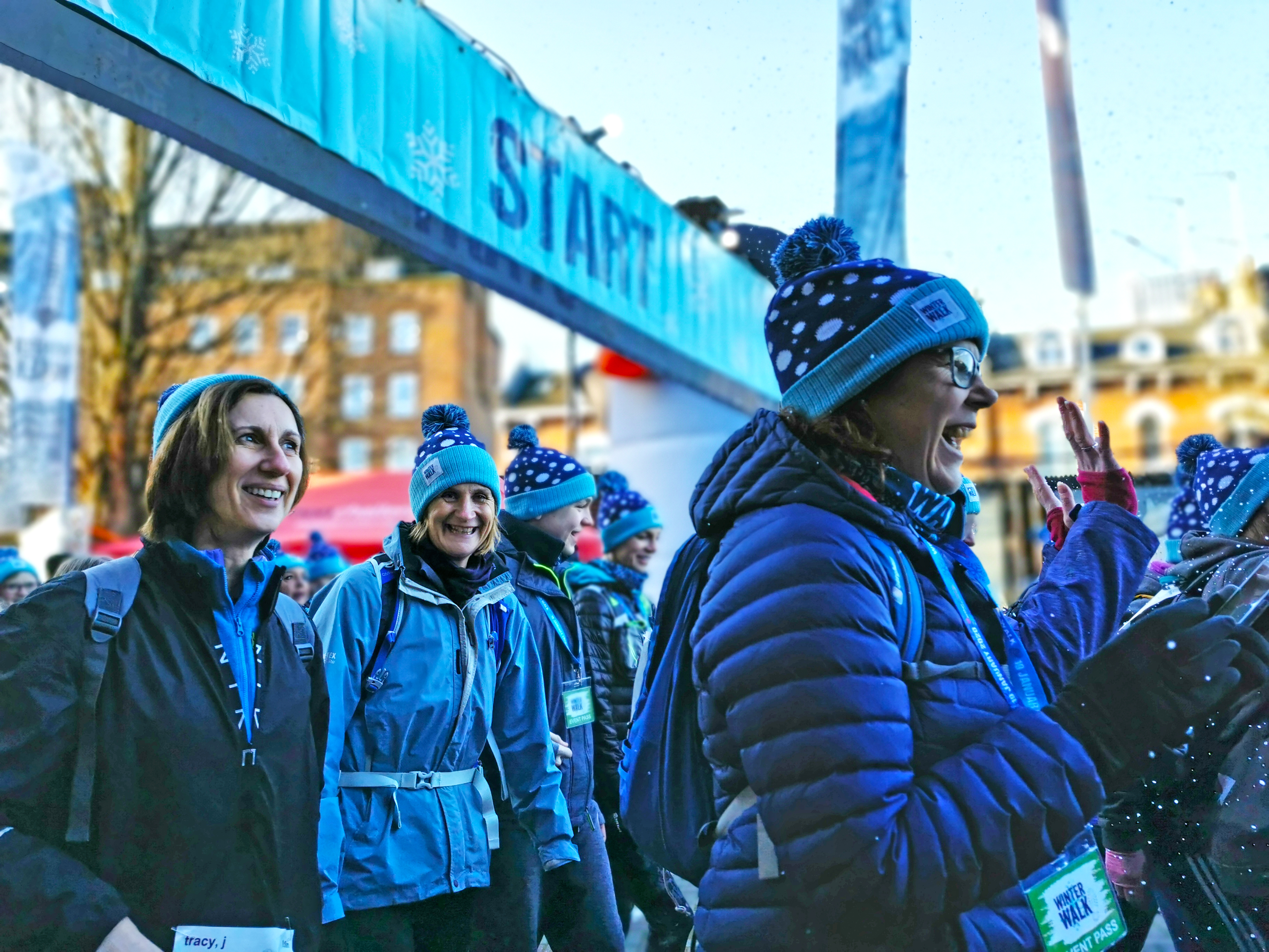 London Winter Walk 2026, photo of participants crossing the start line