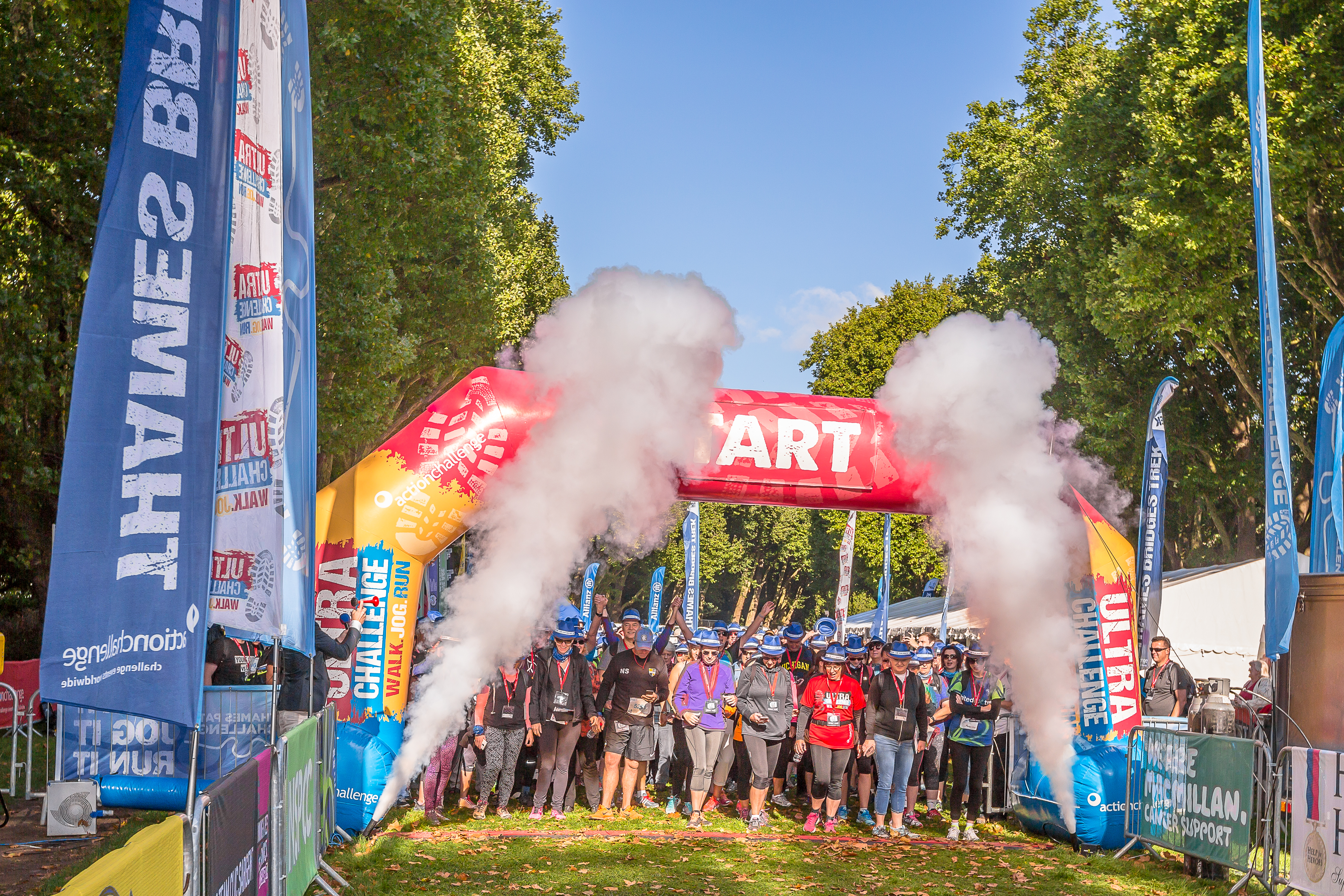Thames Path Ultra Challenge 2026, photo of participants at the start line